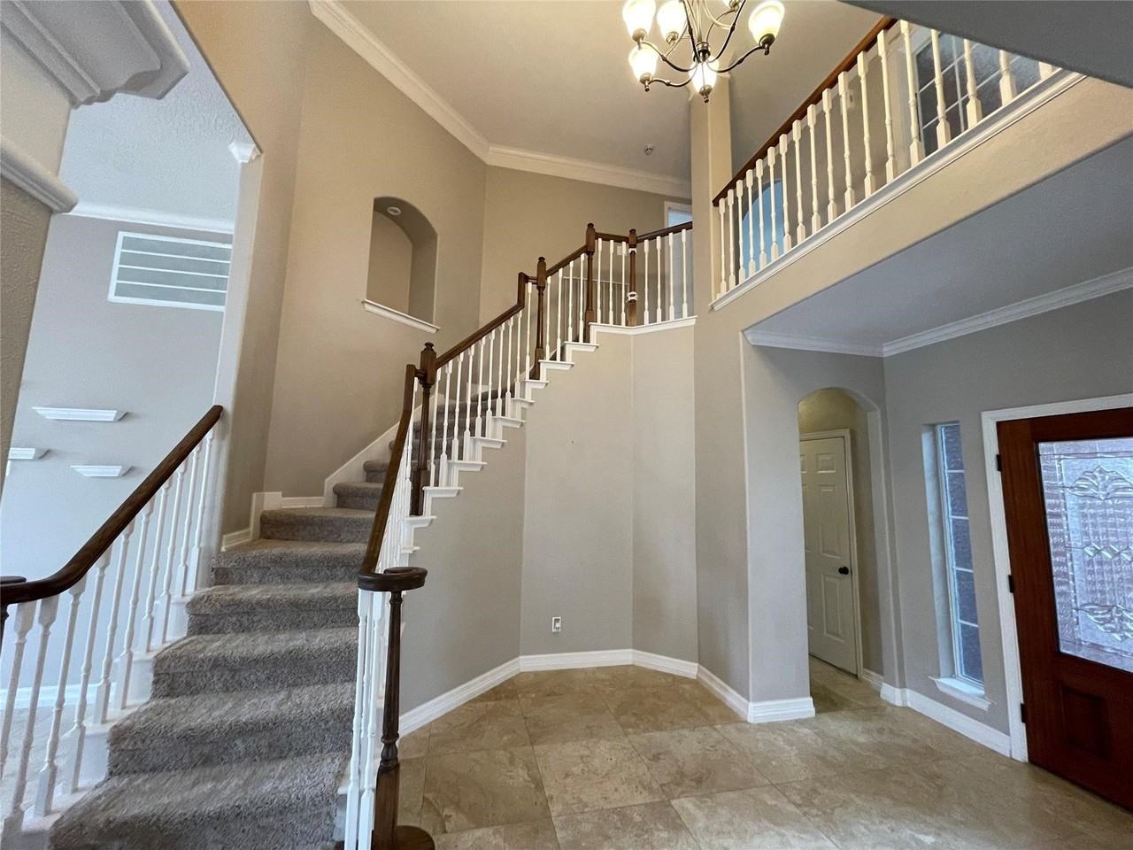 11611 Canyon Breeze Dr - Photo 4 of 31