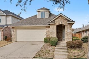 360 Conroe Cir - Photo 1 of 1