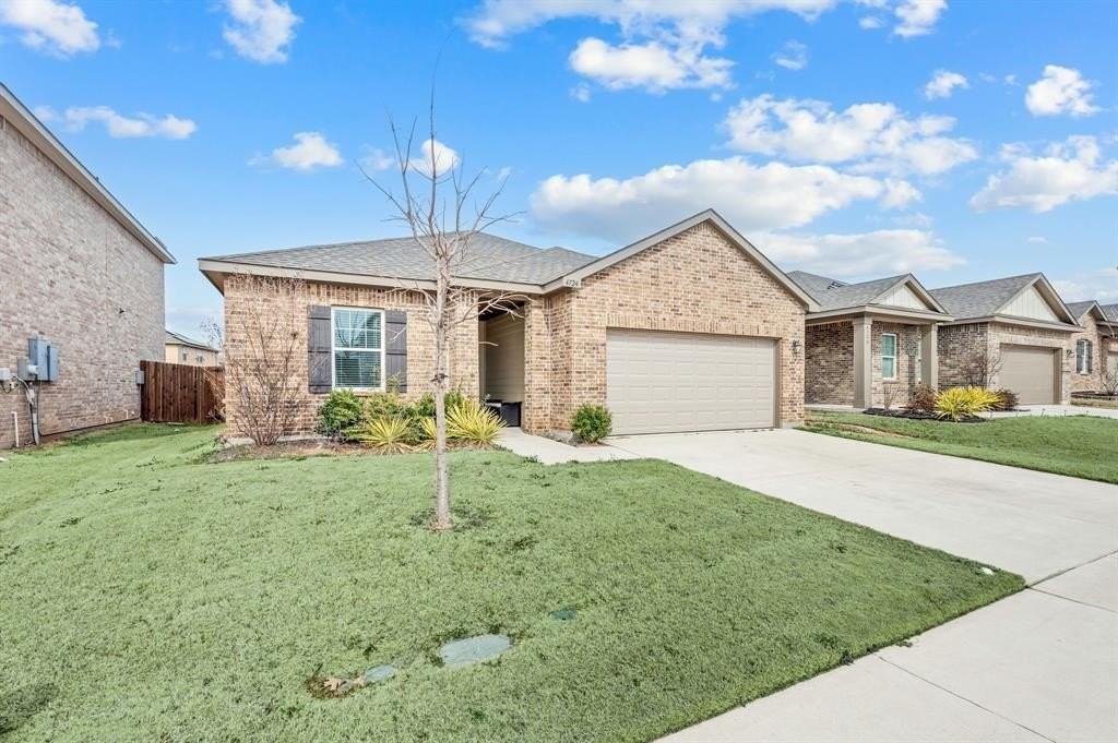 4724 Swan Neck Dr - Photo 2 of 19