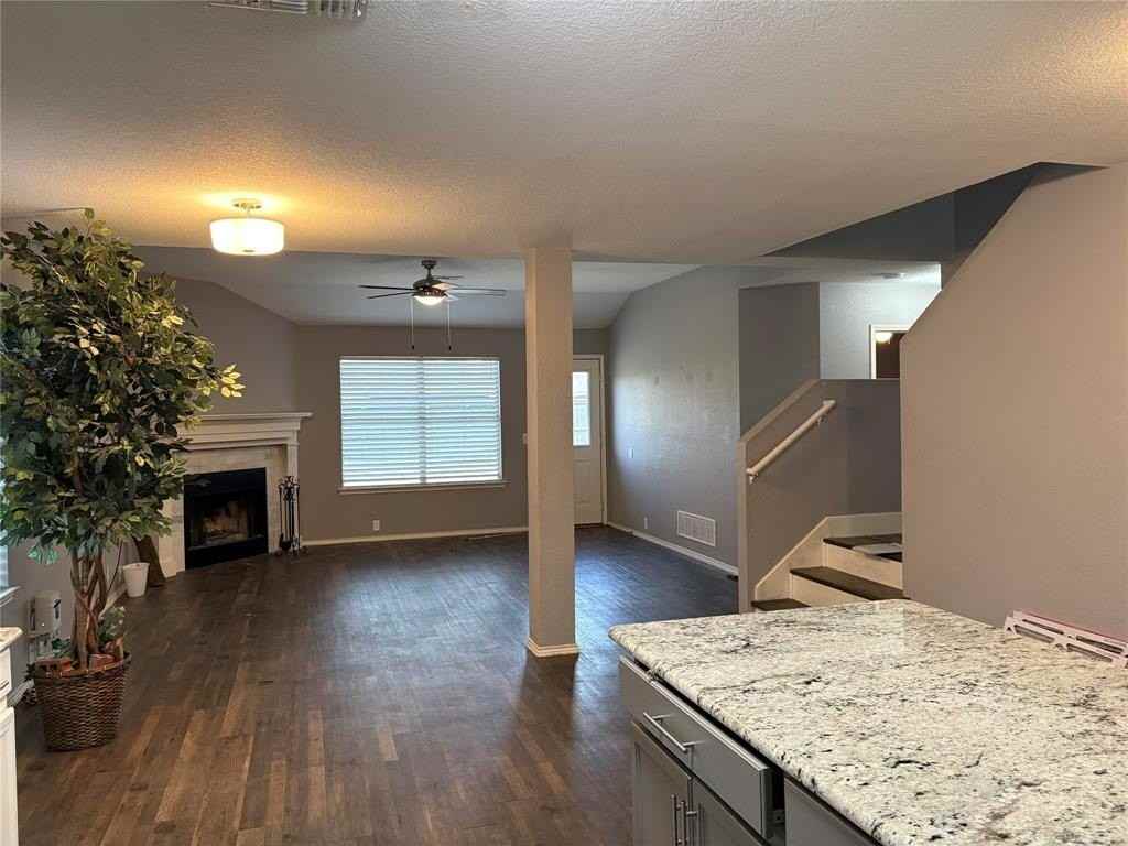 9011 King Ranch Dr - Photo 6 of 22