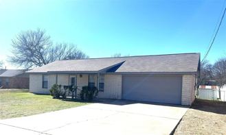 604 Shady Grove Dr - Photo 1 of 1