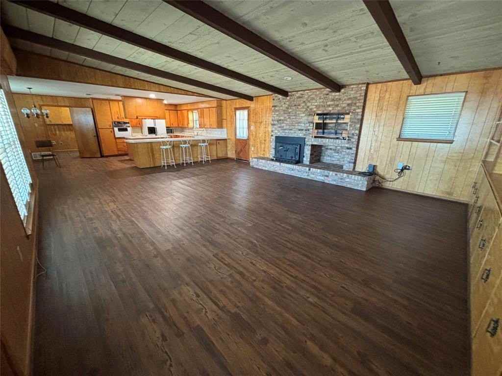 2809 County Road 1227 - Photo 4 of 20