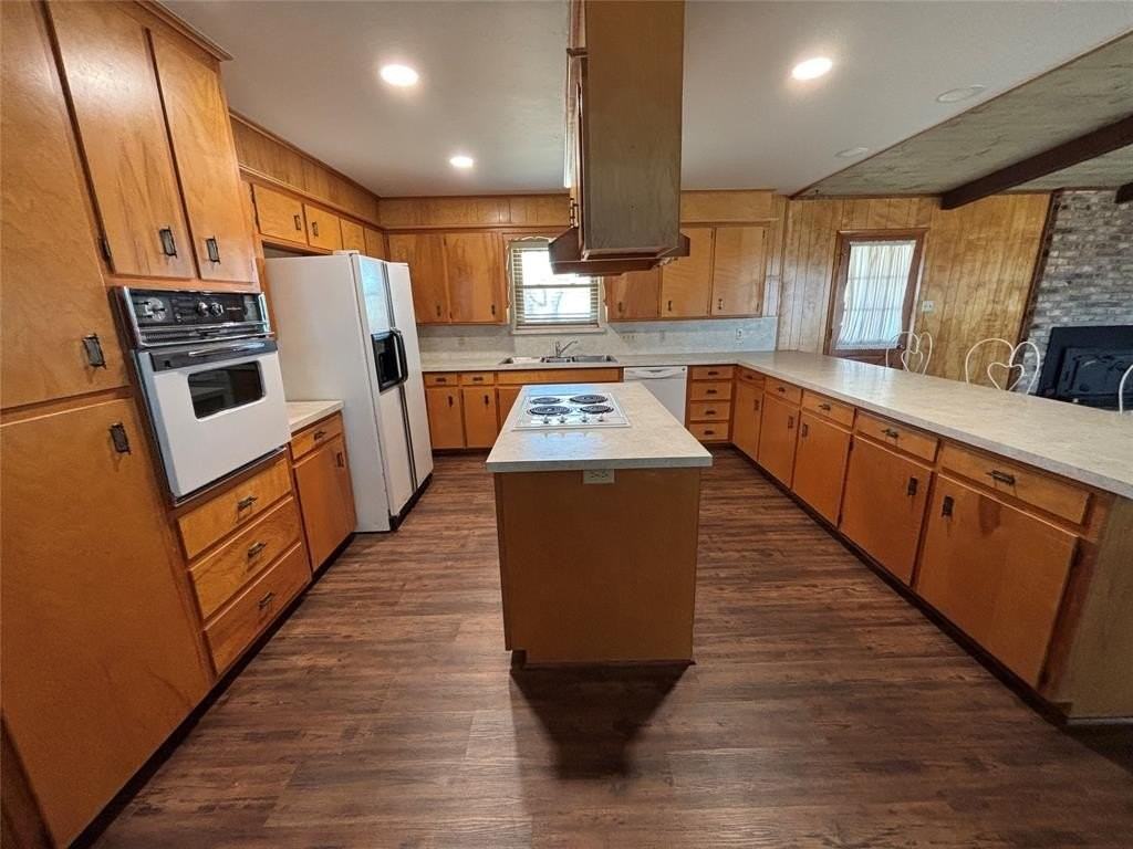 2809 County Road 1227 - Photo 5 of 20