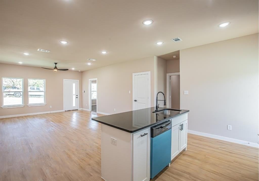 120 Brookview Drive - Photo 5 of 30