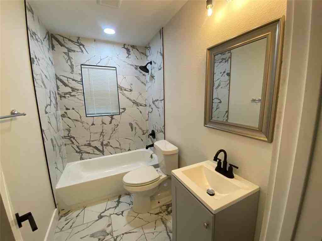 2307 Lea Crest Dr - Photo 6 of 9