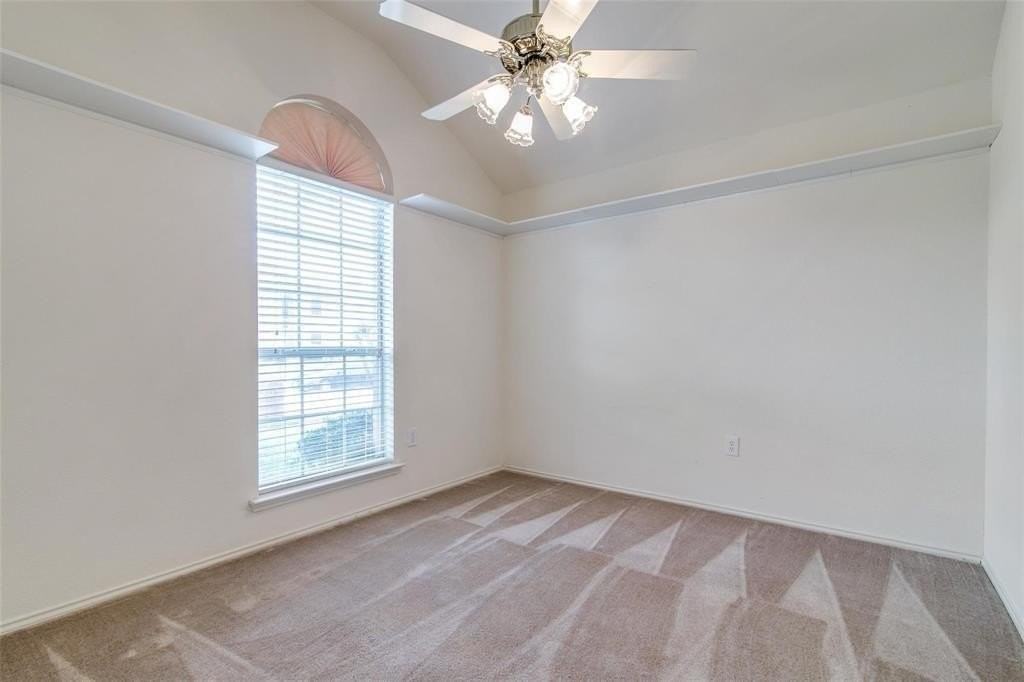 7210 Gillon Dr - Photo 2 of 15