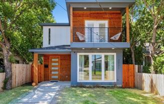 2021 Leath St - Photo 1 of 1