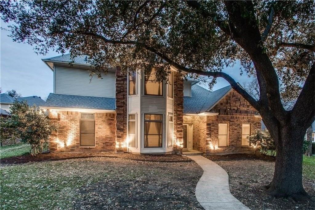 2710 Devonshire Dr - Photo 2 of 22