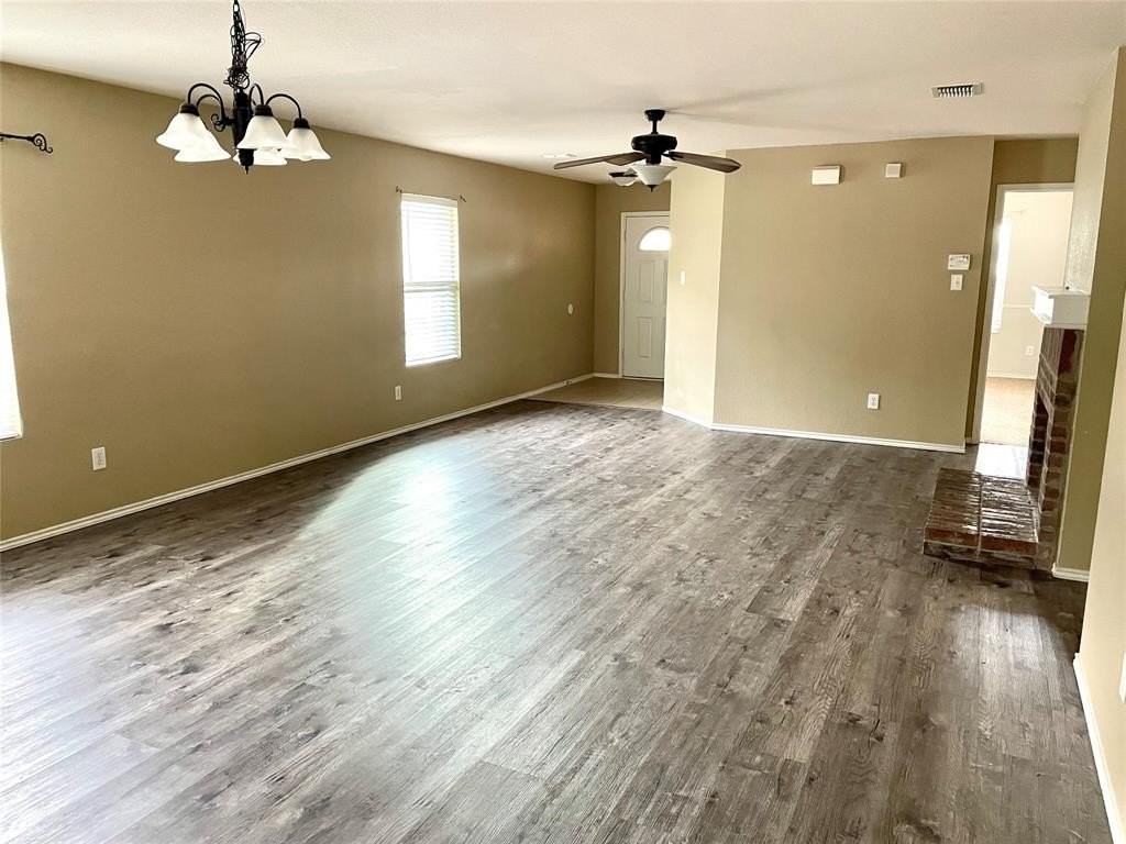 12916 Cedar Hollow Dr - Photo 3 of 11