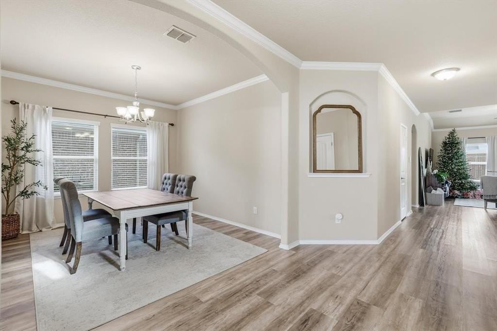 11504 Aquilla Dr - Photo 6 of 40