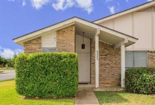 2200 Westmoor Pl - Photo 1 of 1