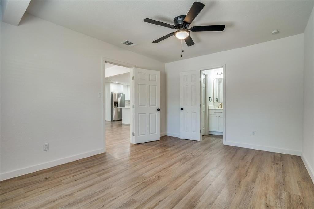 2536 Bluffton Dr - Photo 3 of 12