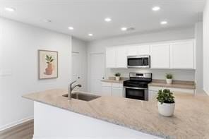 1301 Parker Dr - Photo 3 of 25