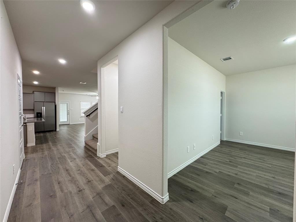 2901 Bald Eagle Blvd - Photo 3 of 26