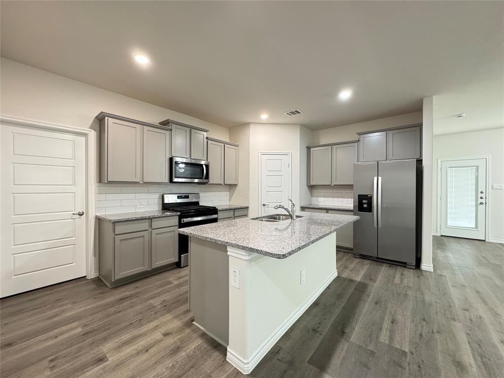 2901 Bald Eagle Blvd - Photo 7 of 26