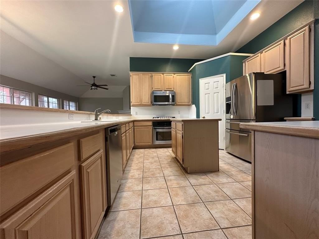 10107 Norman Ct - Photo 4 of 26