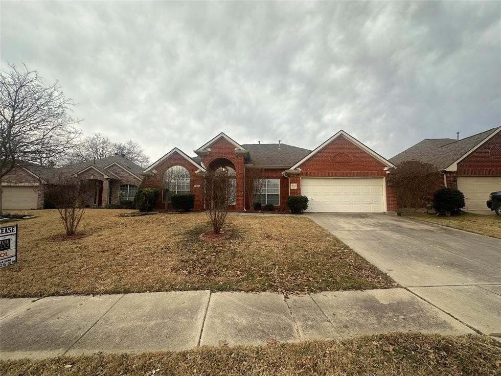 10107 Norman Ct - Photo 5 of 26