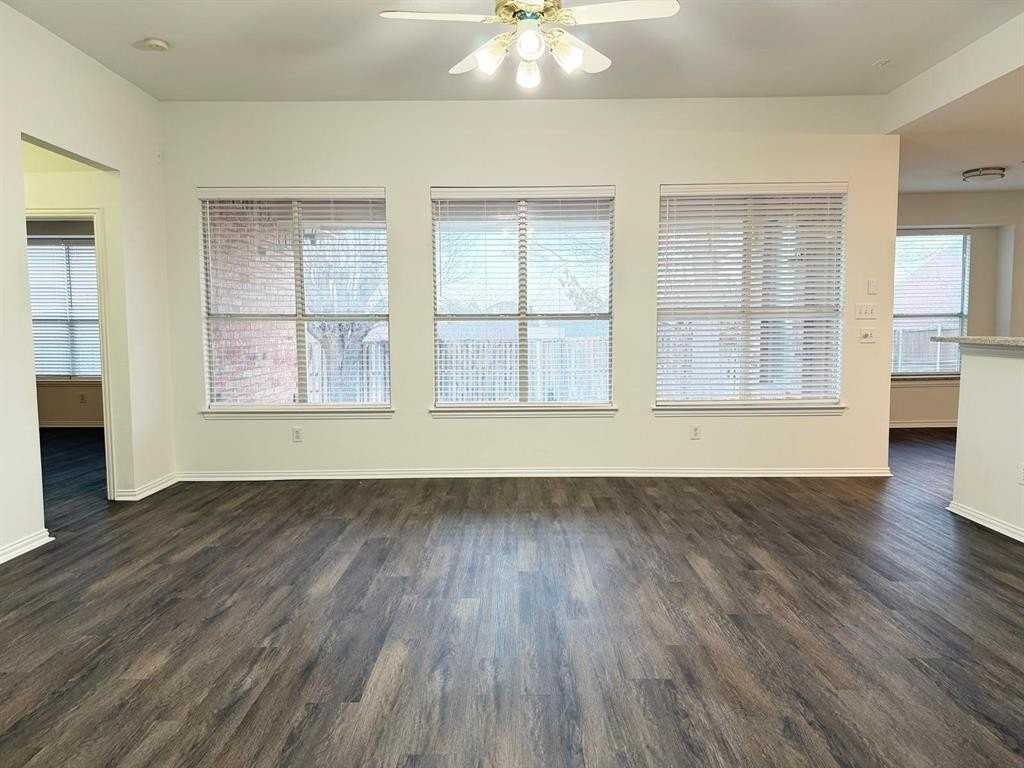 4506 Julian Dr - Photo 7 of 28