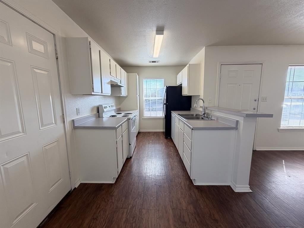 204 W Lamar St - Photo 5 of 9