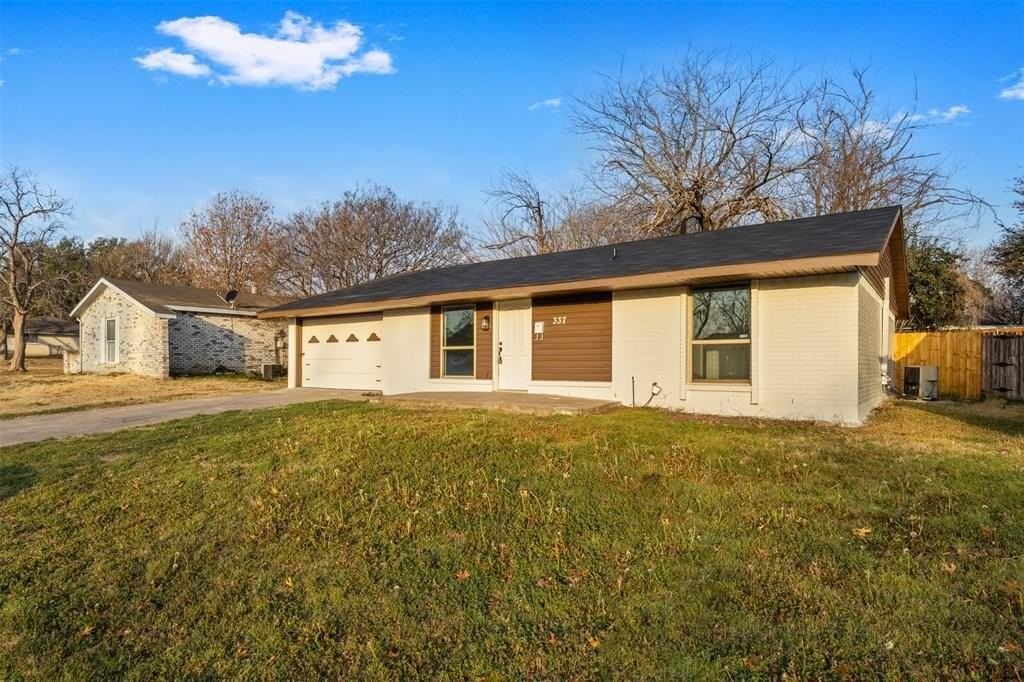 337 Meadowhill Dr - Photo 3 of 26