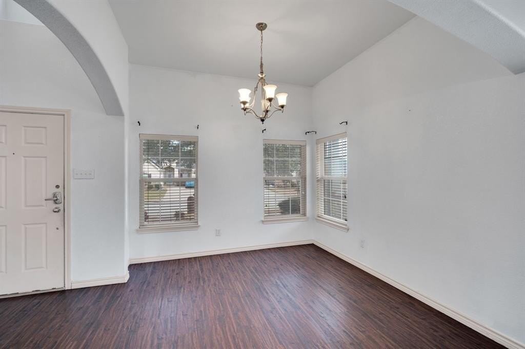 104 Harvest Hill Ln - Photo 5 of 26