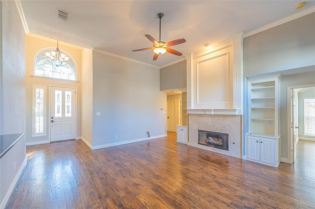 3913 Overlake Dr - Photo 4 of 31