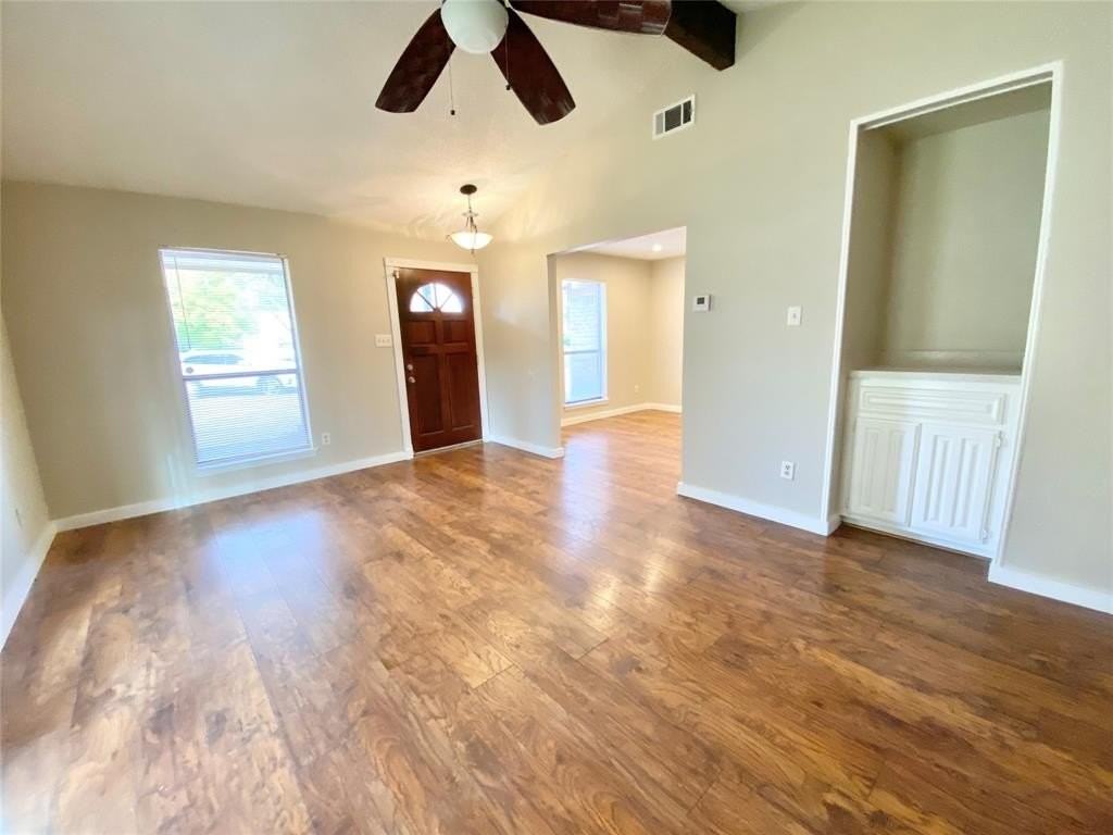 5911 Teal Ridge Dr - Photo 4 of 23