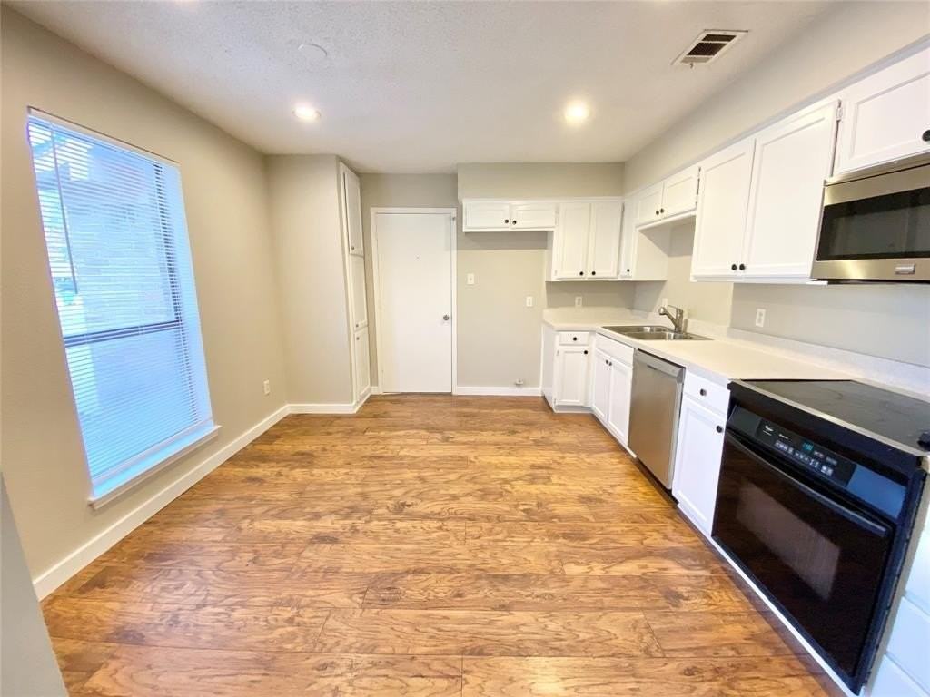 5911 Teal Ridge Dr - Photo 6 of 23