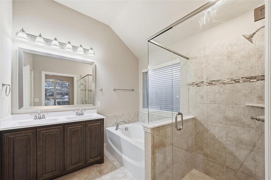 556 Avery Pointe - Photo 5 of 20