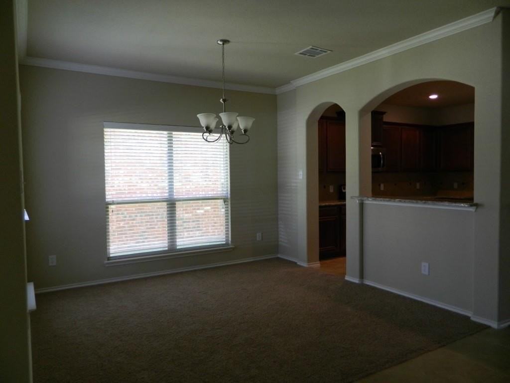 2237 Canyon Pt - Photo 4 of 19