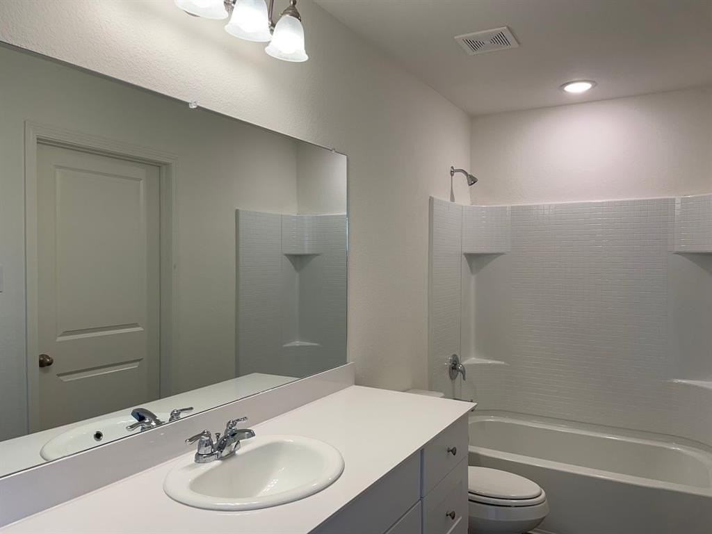 1911 Chapel Hill Rd - Photo 7 of 14