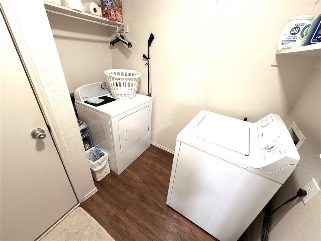 1203 Mallard Dr - Photo 6 of 13