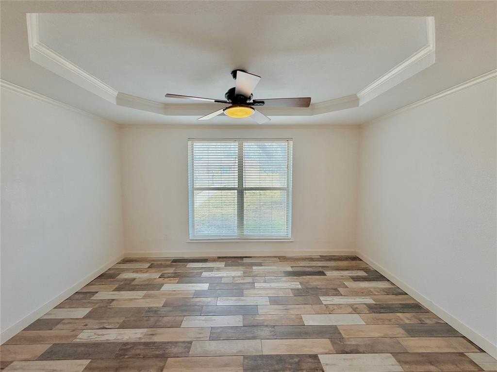 228 Prairie View Ln - Photo 5 of 16