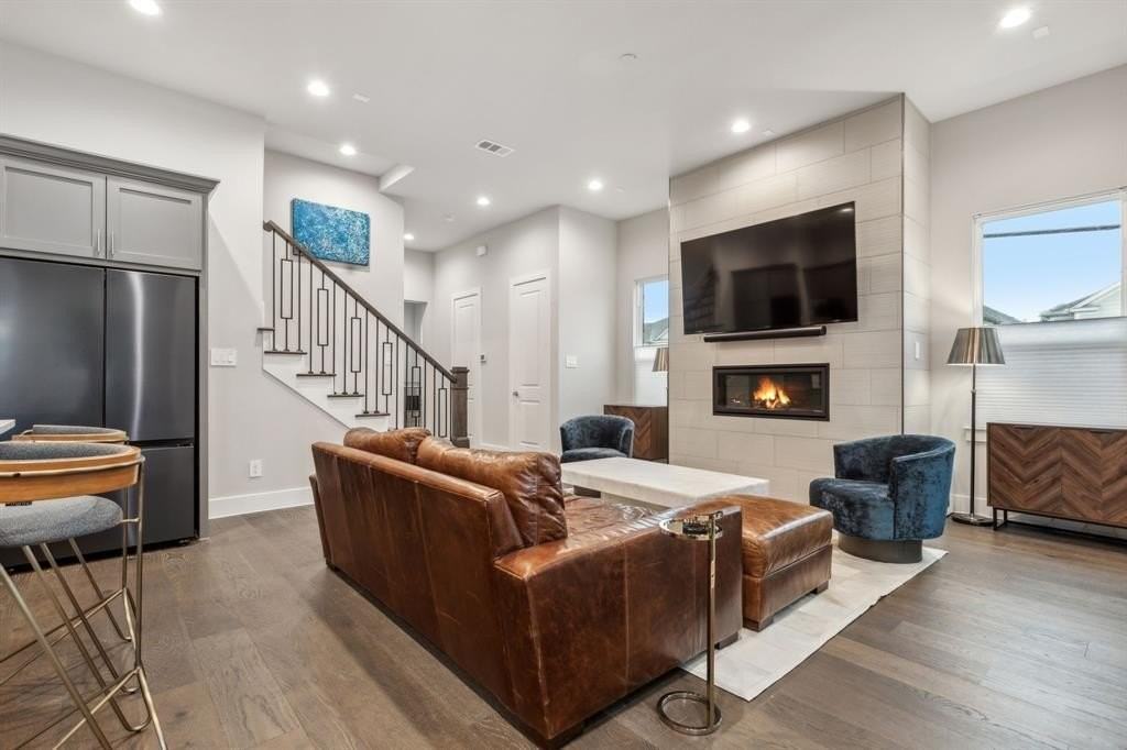 4109 Maison Rdg - Photo 3 of 39