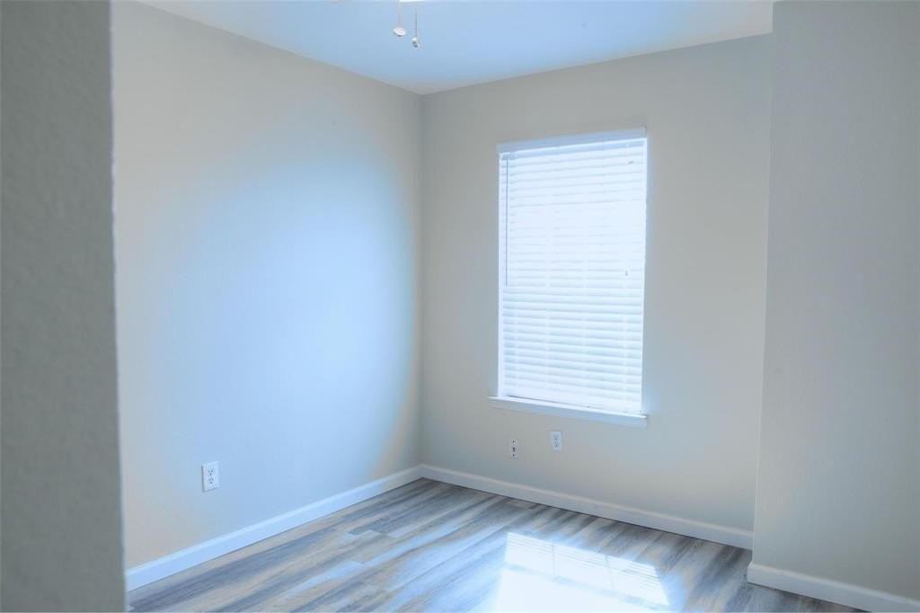 120 Lindas Creek Ln - Photo 5 of 21