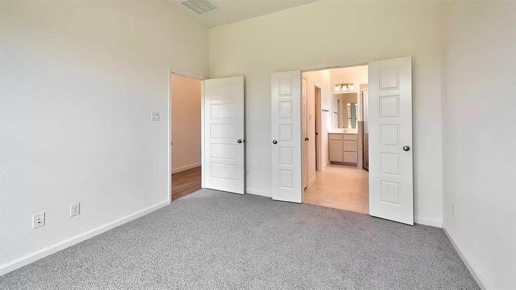 3101 Bell Flower Dr - Photo 7 of 20