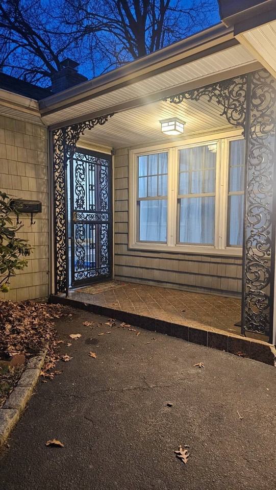 5 Ontario Dr - Photo 2 of 17