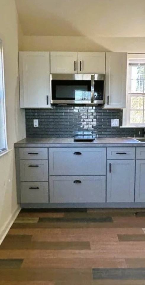 11061 Oak St - Photo 5 of 7