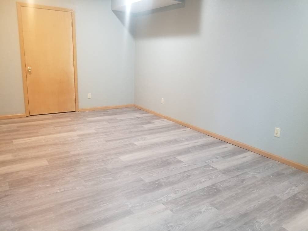 200 W Saint Paul St #1 - Photo 7 of 8