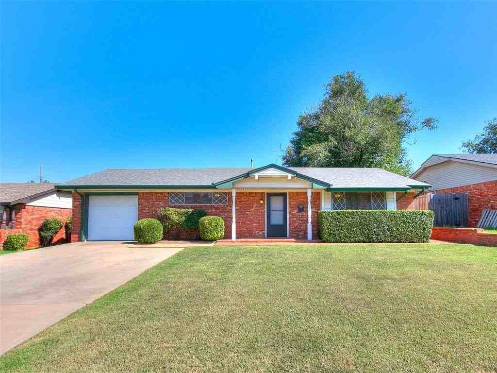 5709 Nw 64th St - Photo 2 of 35