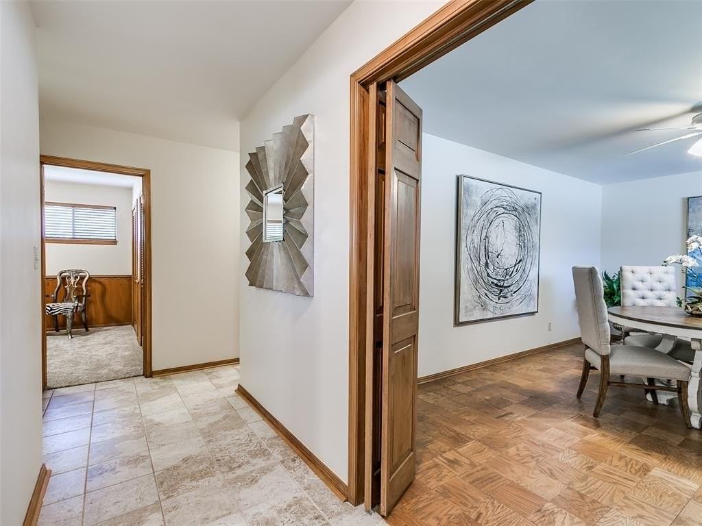 5709 Nw 64th St - Photo 6 of 35