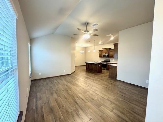 2504 Northcreek Ln - Photo 2 of 30