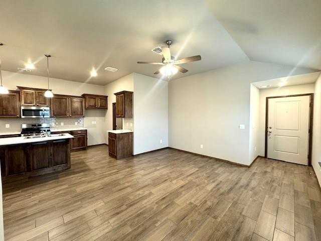 2504 Northcreek Ln - Photo 4 of 30