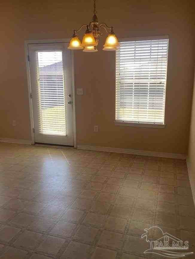 4721 Ashley Place Blvd - Photo 5 of 19