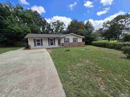 featured image of 6202 Fairview Dr