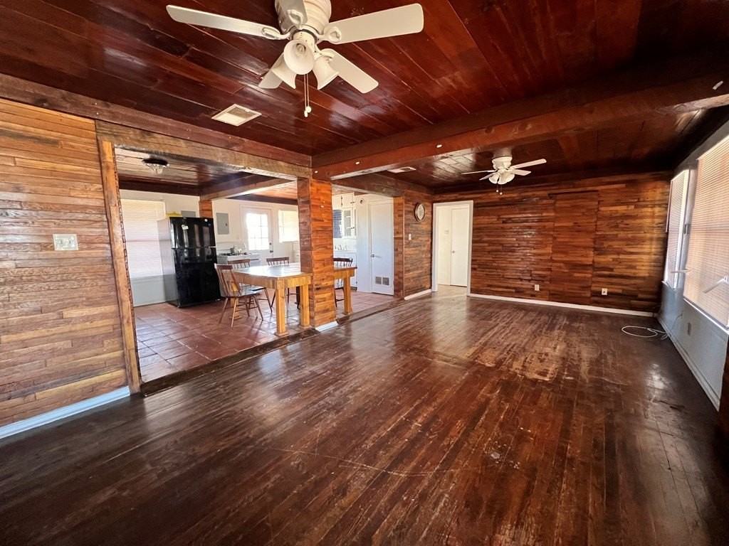 1208 W County Road 137 - Photo 4 of 11