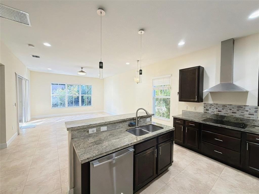 10600 Nw 36th St - Photo 6 of 22