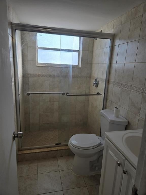 1021 Nw 45th St #1 - Photo 5 of 22