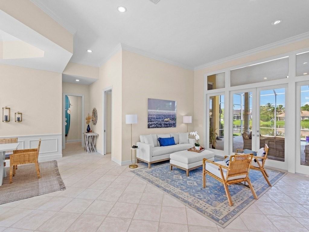 125 Riverway Dr - Photo 5 of 36