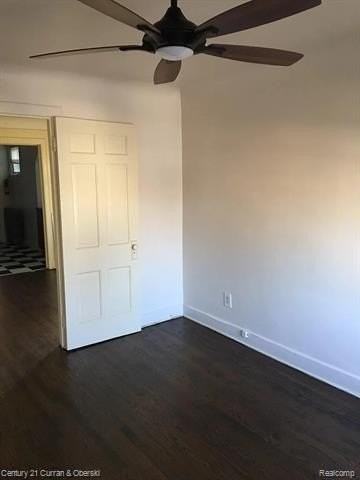 767 Riverbank St - Photo 7 of 16